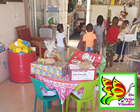 Nos muchanan kantando kantika nan di sinterklaas.